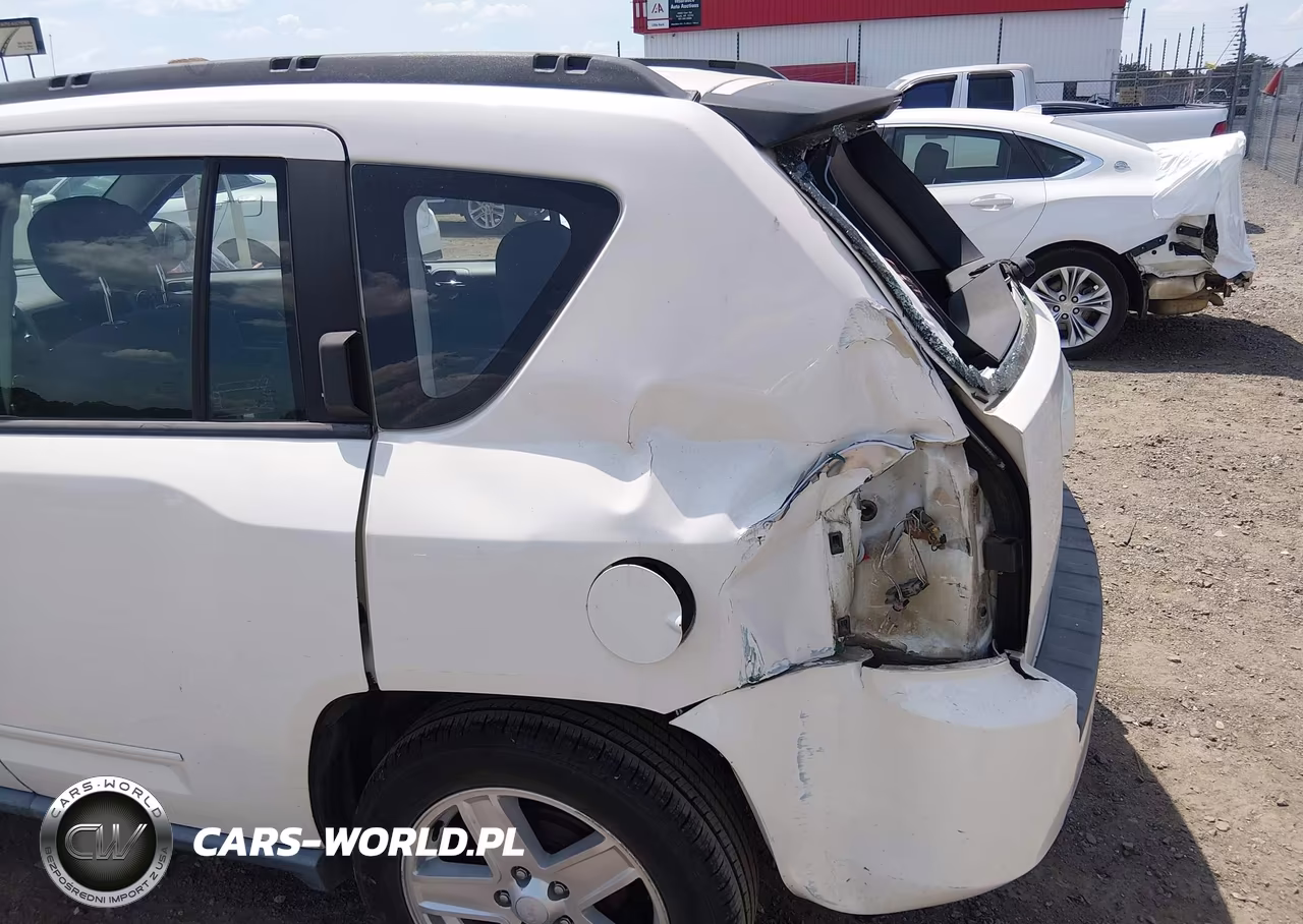 2010 Jeep Compass Sport VIN:1J4NT4FB6AD561109 - 19