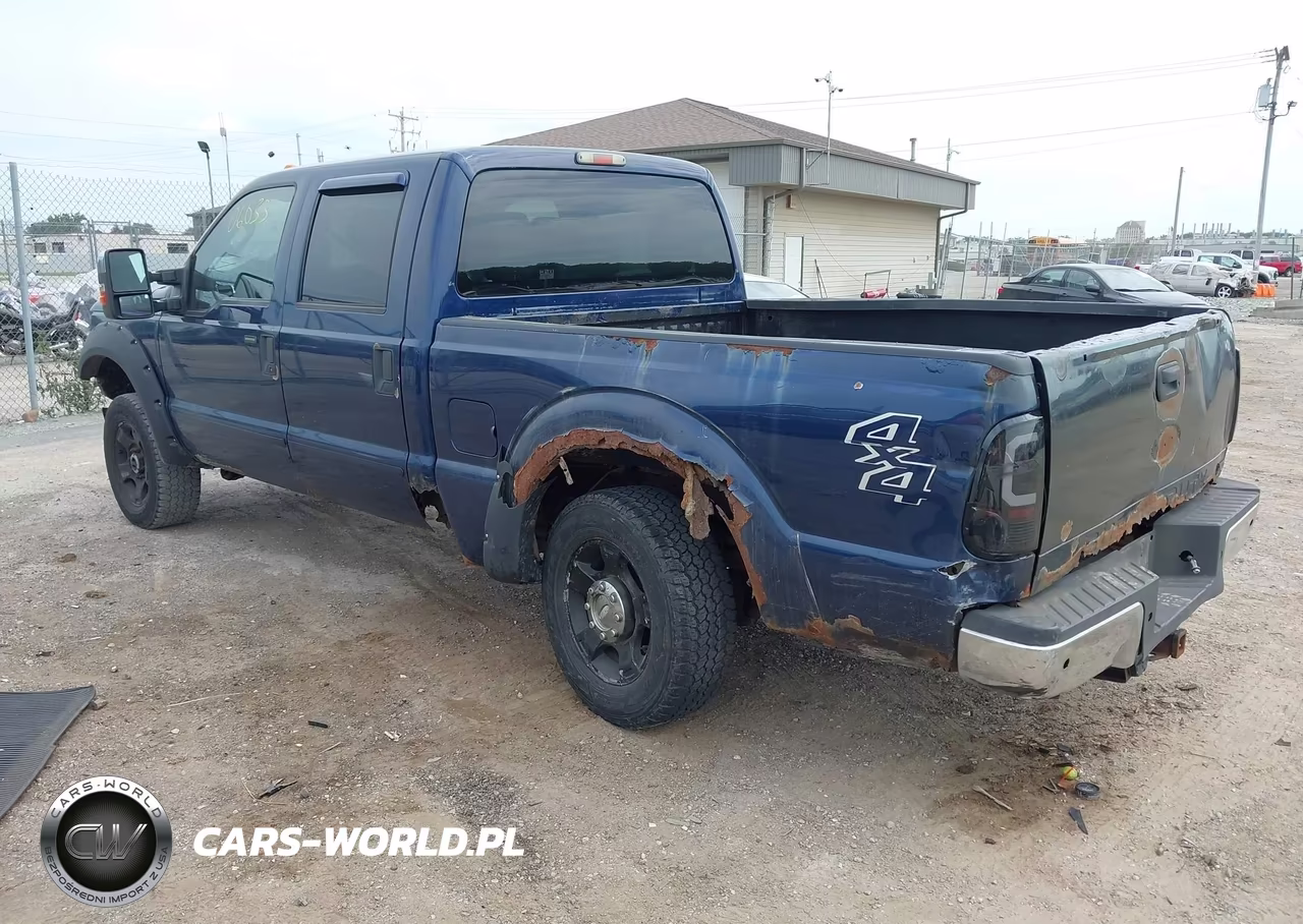2011 Ford F-250 Xlt VIN:1FT7W2B61BEA15574 - 3
