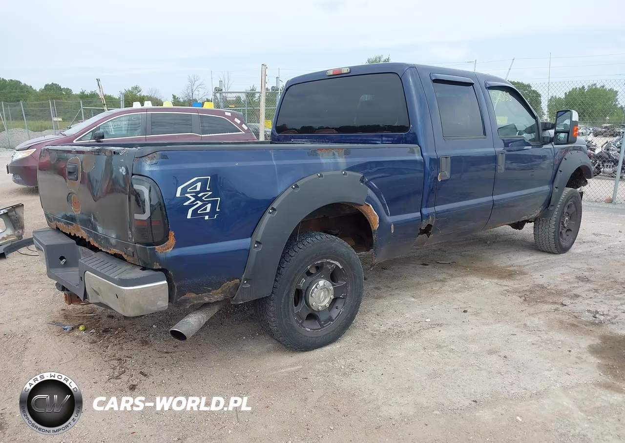 2011 Ford F-250 Xlt VIN:1FT7W2B61BEA15574 - 4