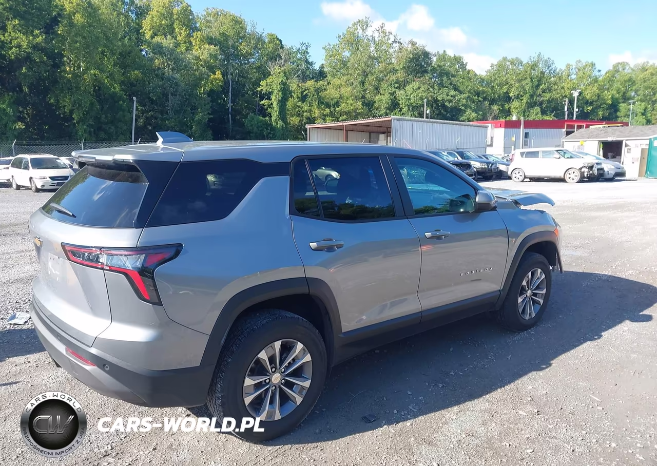 2026 Chevrolet Equinox Fwd Lt VIN:3GNAXHEG4TL478652 - 4