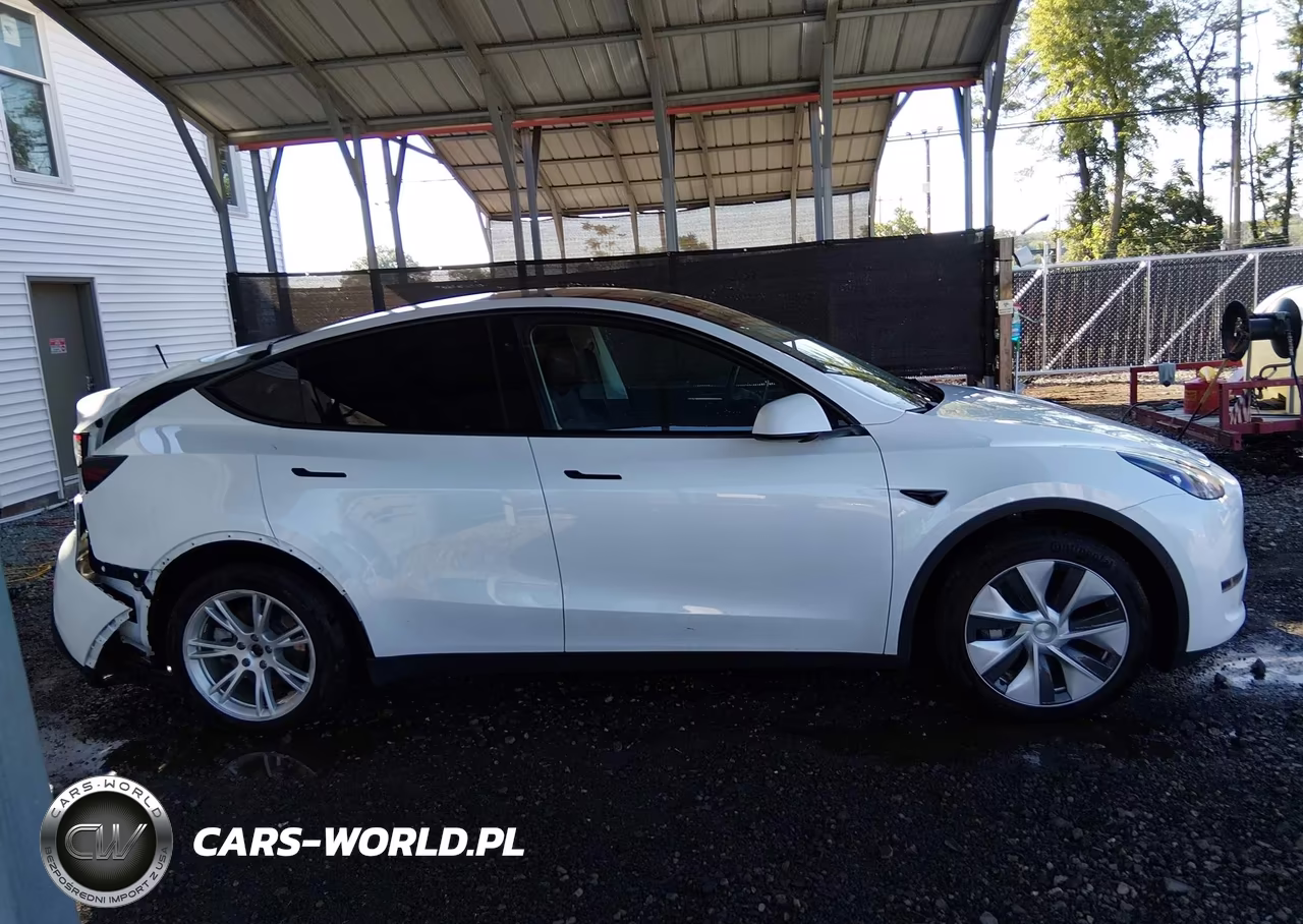 2023 Tesla Model Y Awd-Long Range Dual Motor All-Wheel Drive VIN:7SAYGDEE2PF800159 - 14