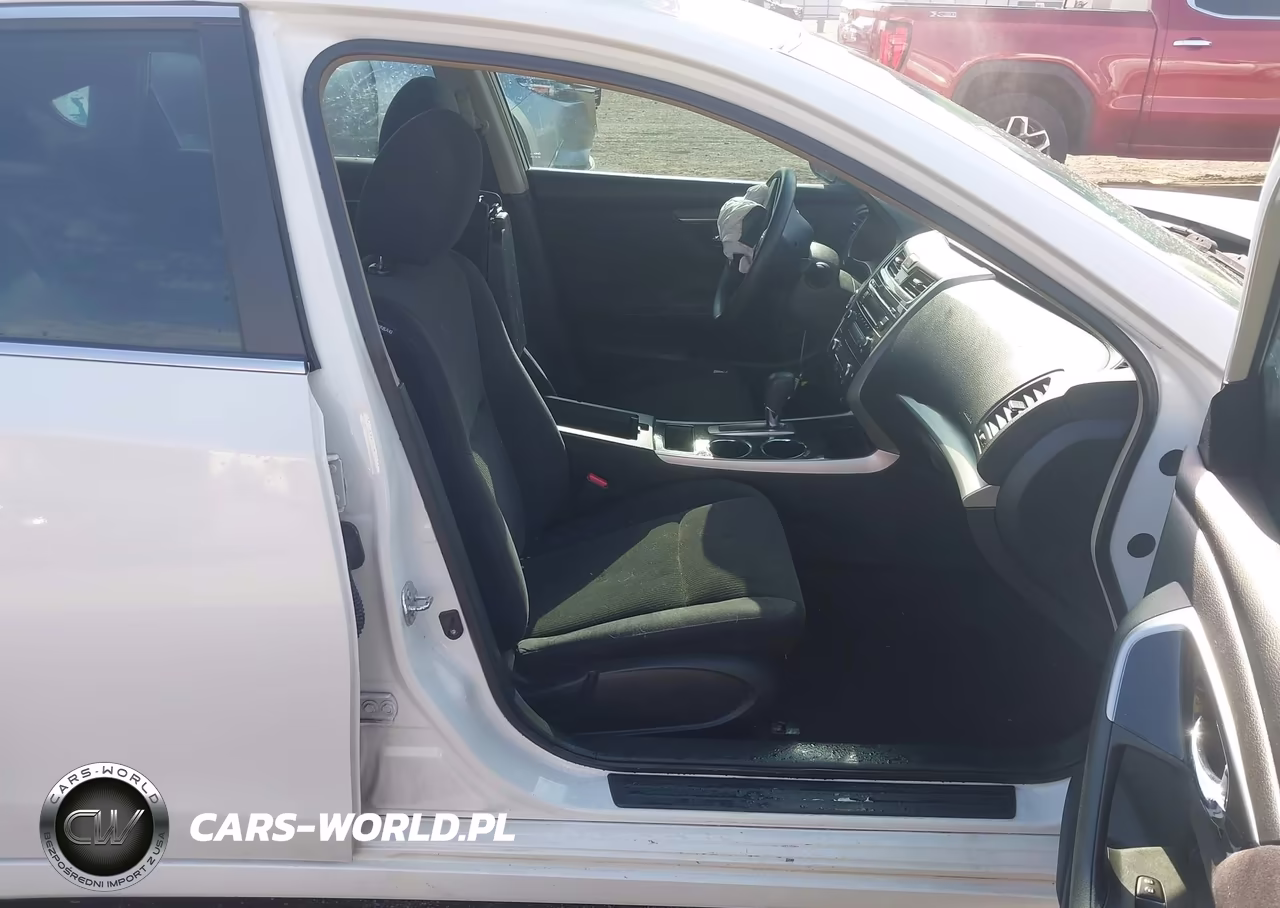2013 Nissan Altima 2.5 S VIN:1N4AL3AP5DN567313 - 5
