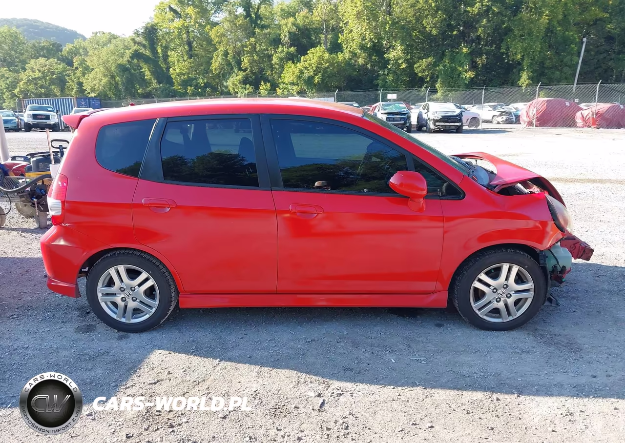 2007 Honda Fit Sport VIN:JHMGD37697S046986 - 13