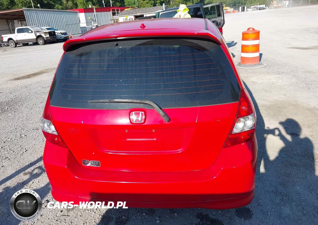 2007 Honda Fit Sport VIN:JHMGD37697S046986 - 16