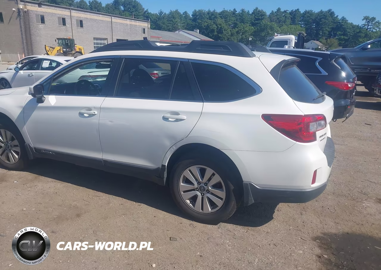 2015 Subaru Outback 2.5I Premium VIN:4S4BSACC5F3279639 - 14