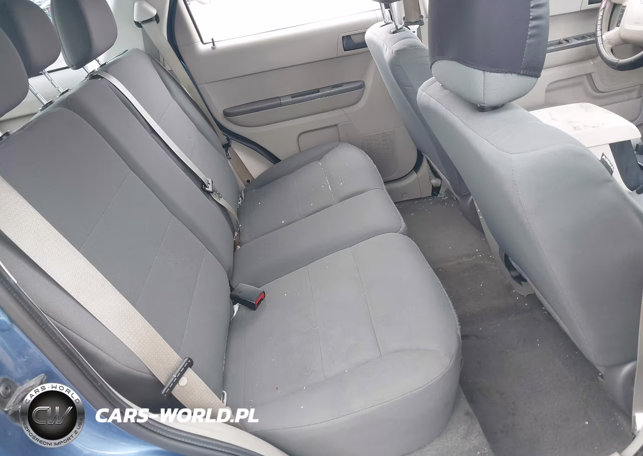 2010 Ford Escape Xls VIN:1FMCU9C78AKD33823 - 8