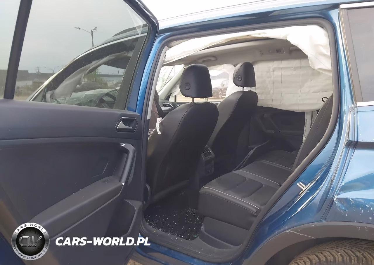 2018 Volkswagen Tiguan 2.0T Sel Premium VIN:3VV4B7AX8JM196317 - 8