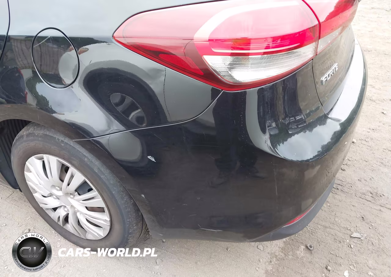 2018 Kia Forte Lx VIN:3KPFK4A76JE222638 - 6