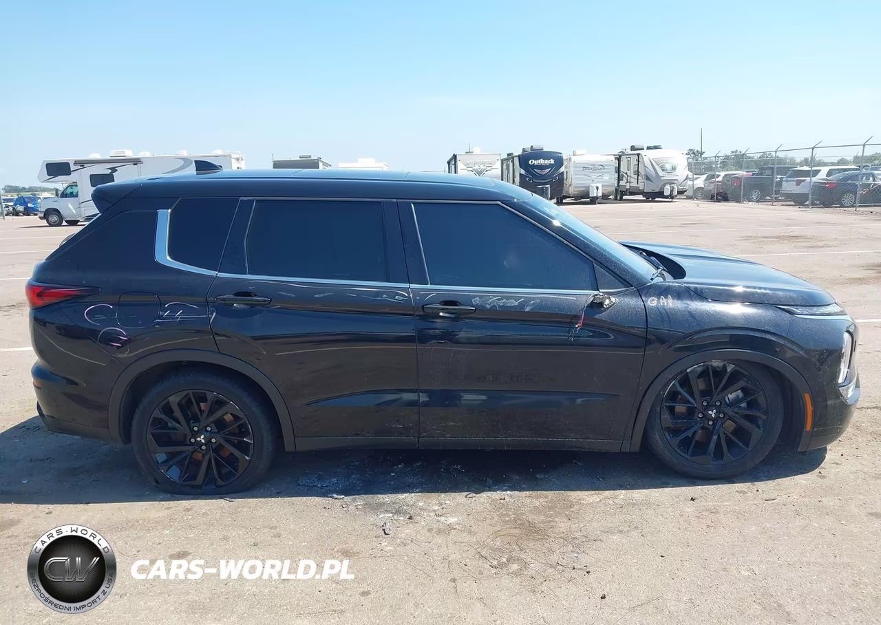 2022 Mitsubishi Outlander Black Edition S-Awc-Se 2.5 S-Awc-Se Launch Edition S-Awc VIN:JA4J4UA81NZ070821 - 13
