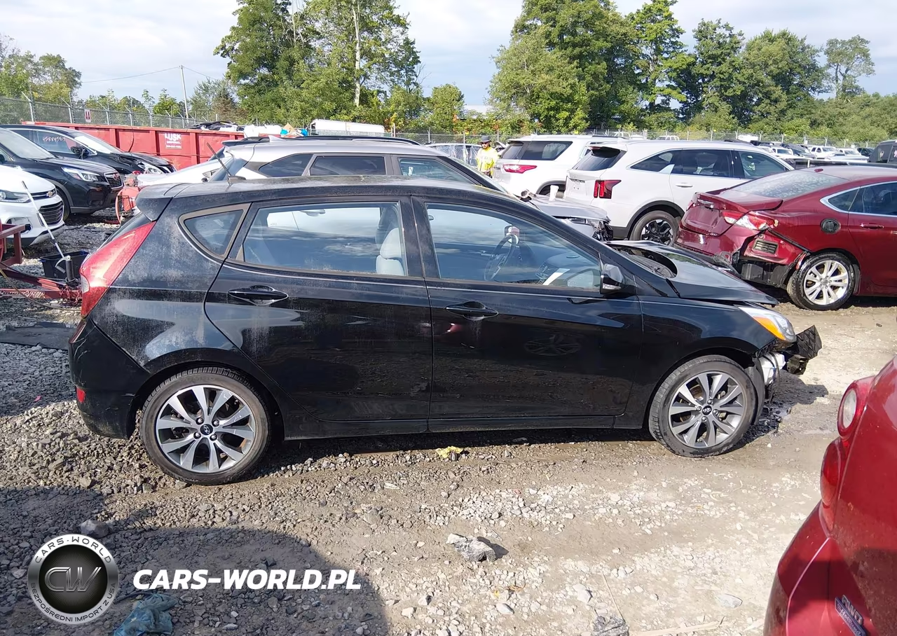 2016 Hyundai Accent Sport VIN:KMHCU5AE7GU237009 - 14