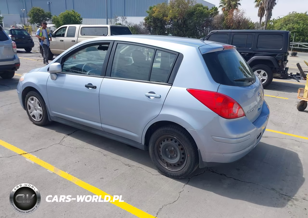 2011 Nissan Versa 1.8S VIN:3N1BC1CP0BL384062 - 3