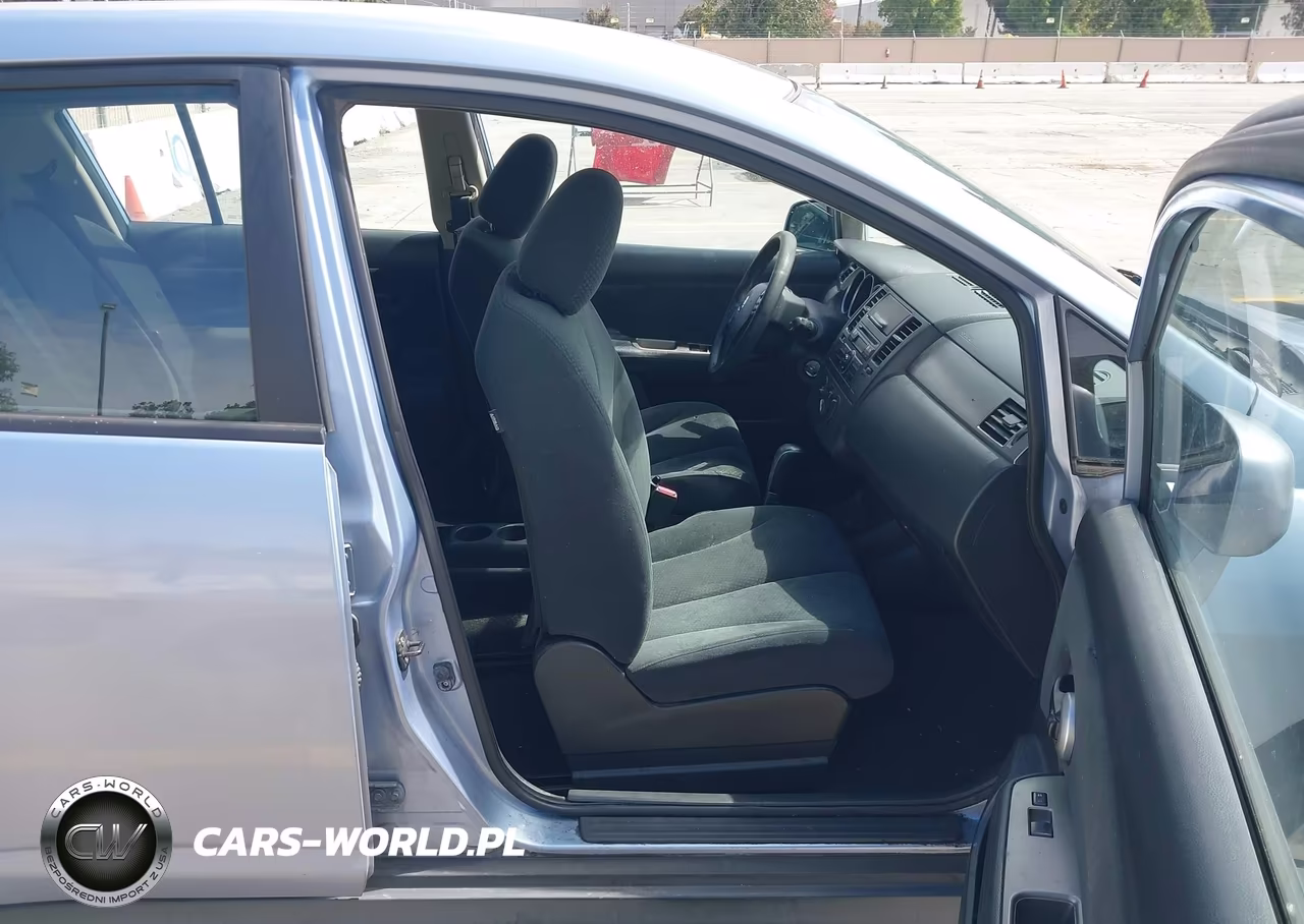 2011 Nissan Versa 1.8S VIN:3N1BC1CP0BL384062 - 5