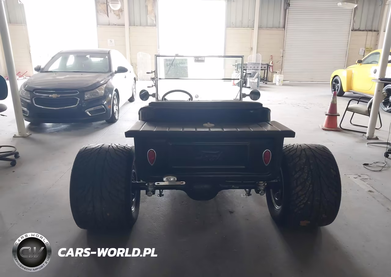 1923 Ford T-Bucket Roadster VIN:TP23T3033 - 16