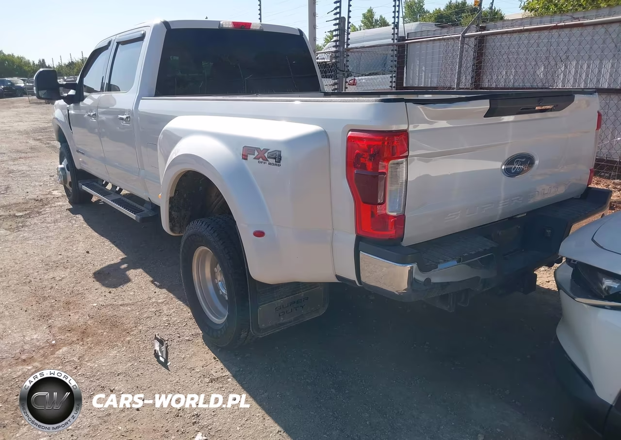 2019 Ford F-350 Lariat VIN:1FT8W3DT4KEG72821 - 3