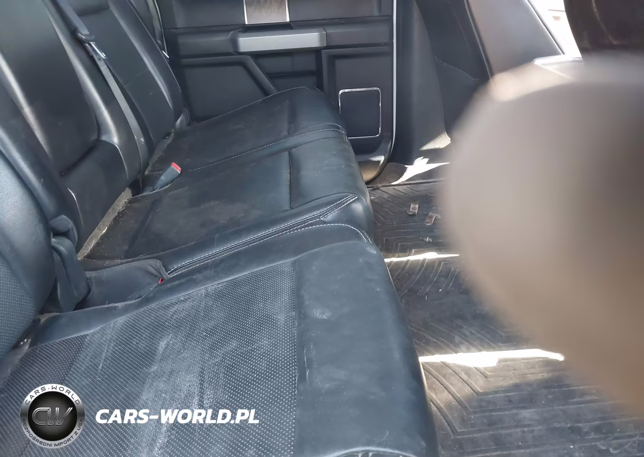 2019 Ford F-350 Lariat VIN:1FT8W3DT4KEG72821 - 6