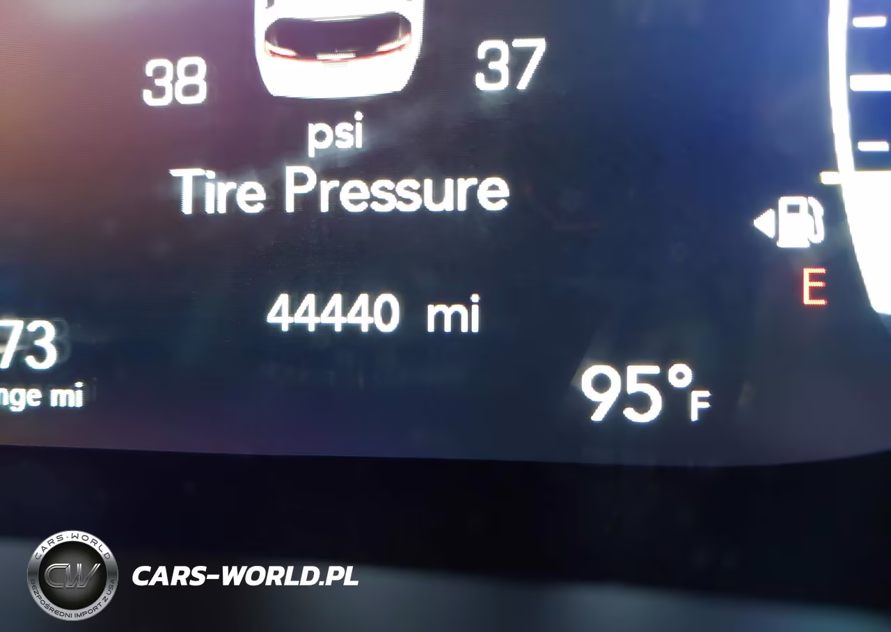 2026 Chrysler Pacifica Limited VIN:2C4RC1GG4TR190175 - 15