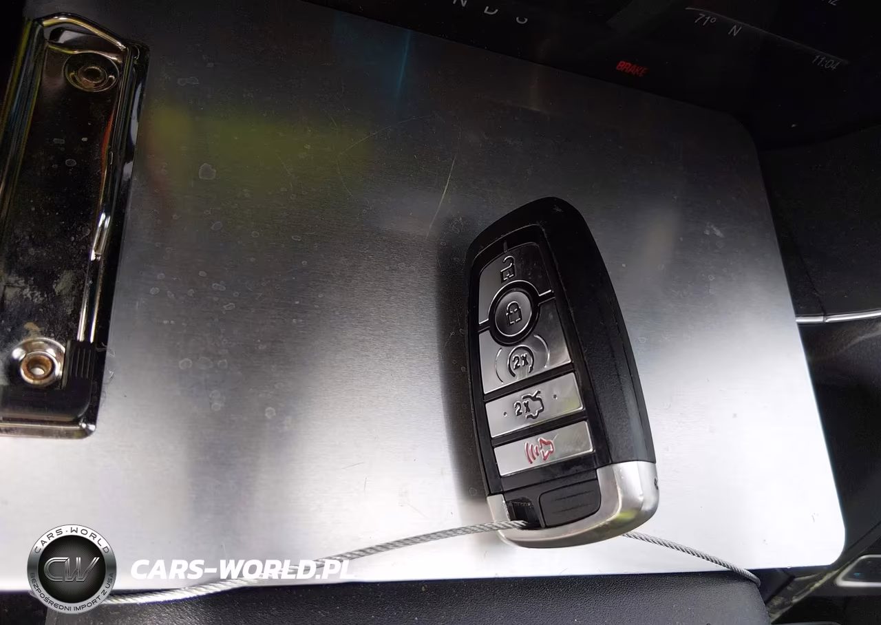 2018 Ford Fusion Se VIN:3FA6P0HD9JR135918 - 11