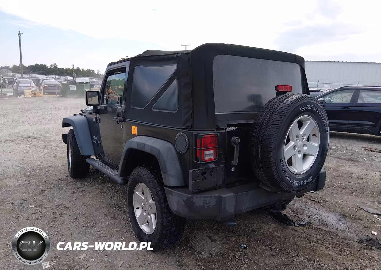 2014 Jeep Wrangler Sport VIN:1C4AJWAG3EL277926 - 3