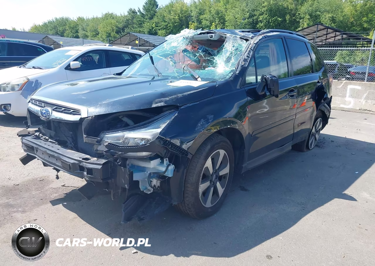 2018 Subaru Forester 2.5I Premium VIN:JF2SJAGC0JH403413 - 2