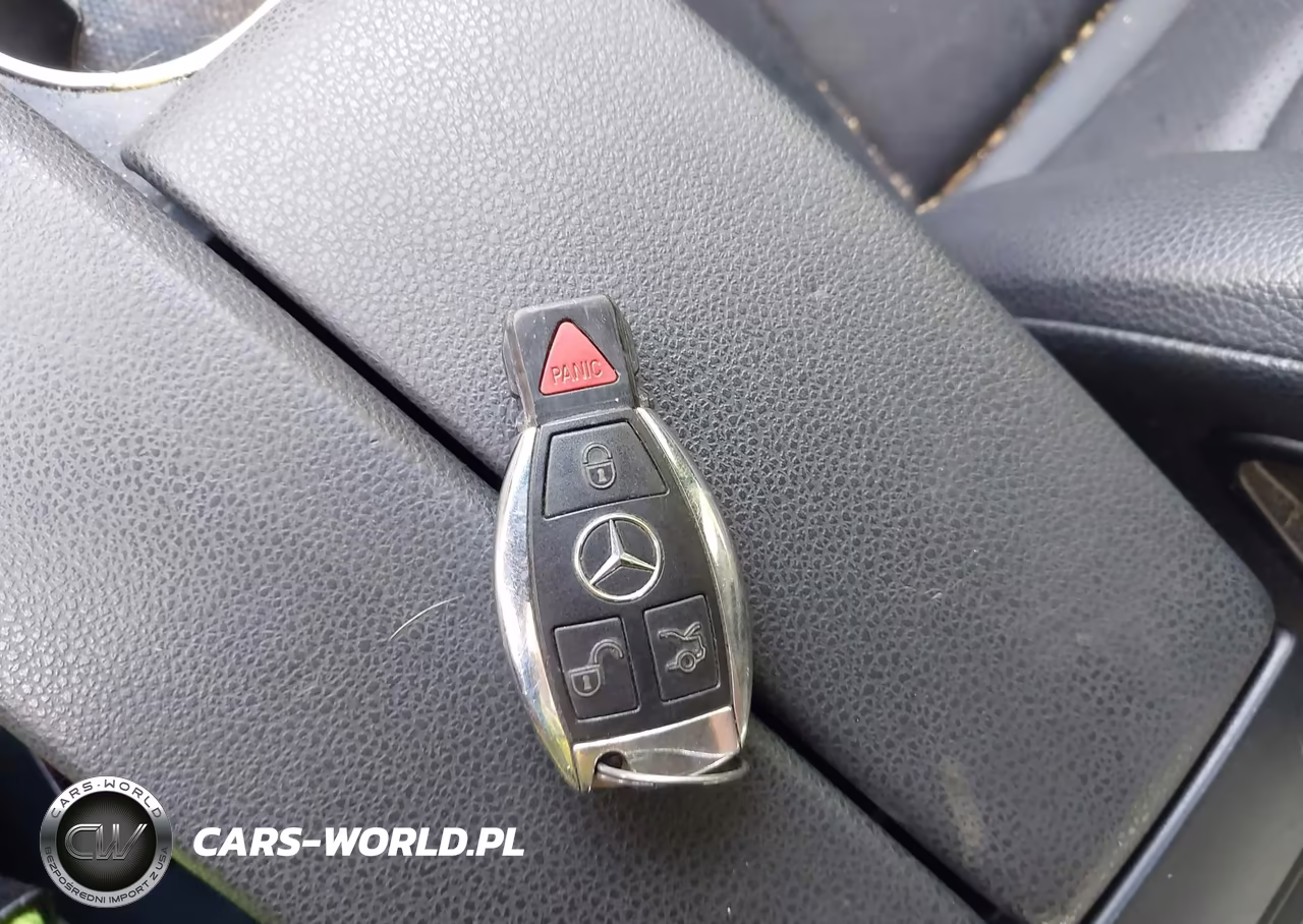 2010 Mercedes-Benz C 300 Luxury 4Matic-Sport 4Matic VIN:WDDGF8BB8AF474860 - 11