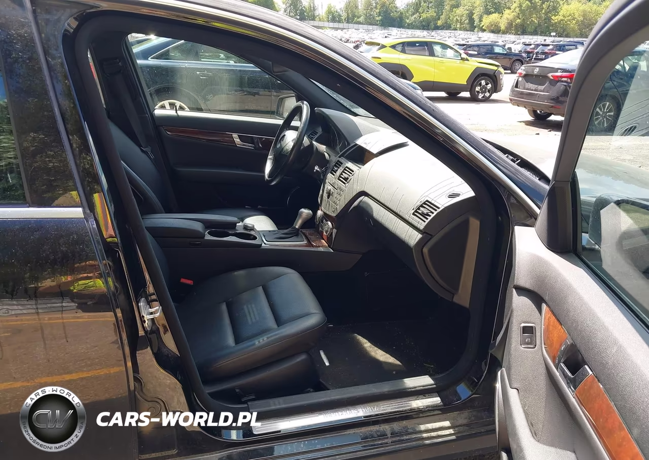 2010 Mercedes-Benz C 300 Luxury 4Matic-Sport 4Matic VIN:WDDGF8BB8AF474860 - 5