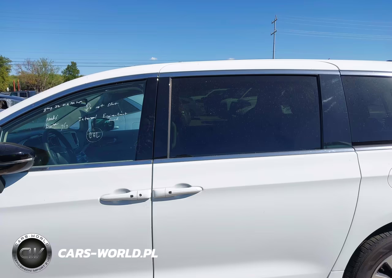 2024 Chrysler Pacifica Hybrid Select VIN:2C4RC1S76RR127224 - 14