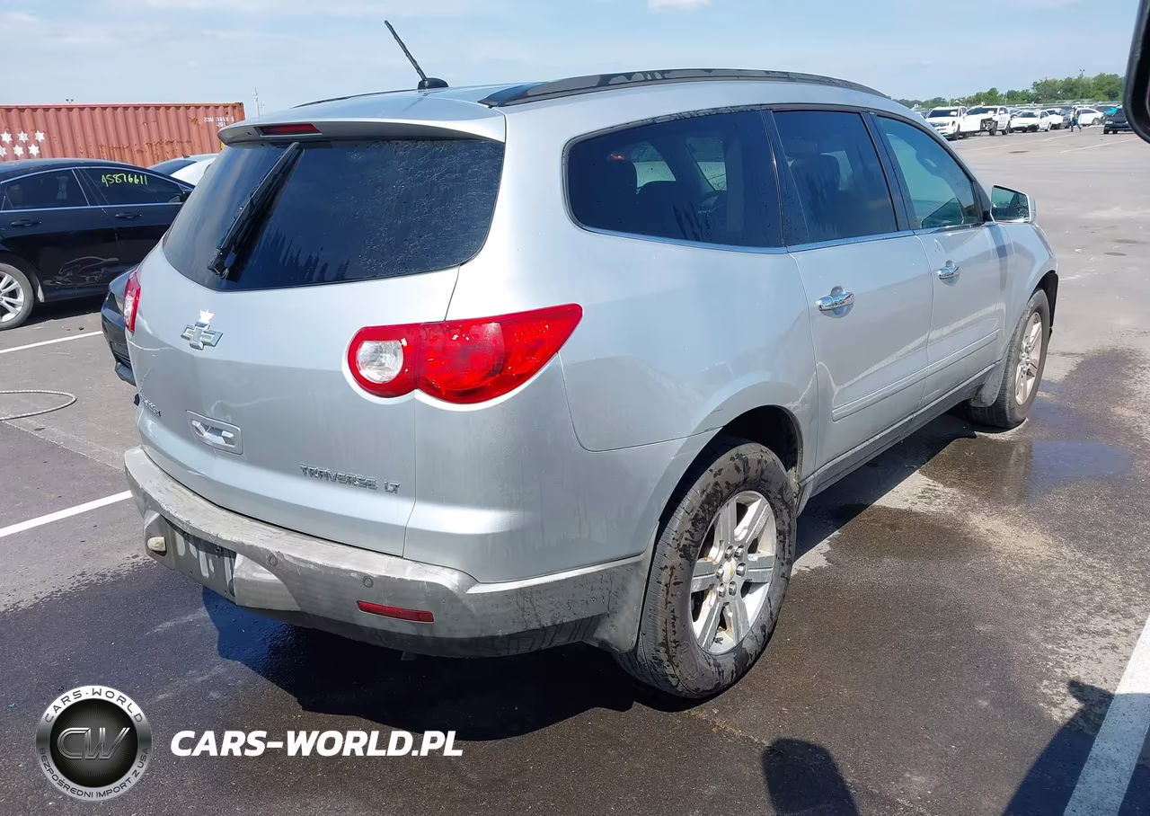 2010 Chevrolet Traverse Lt VIN:1GNLRFED2AS113320 - 4