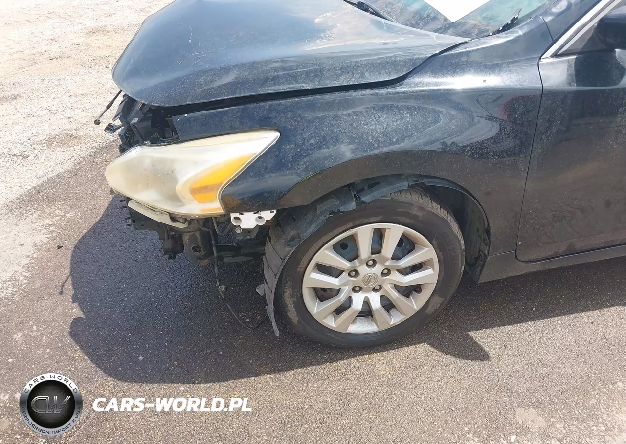 2013 Nissan Altima 2.5 S VIN:1N4AL3AP7DN560038 - 13