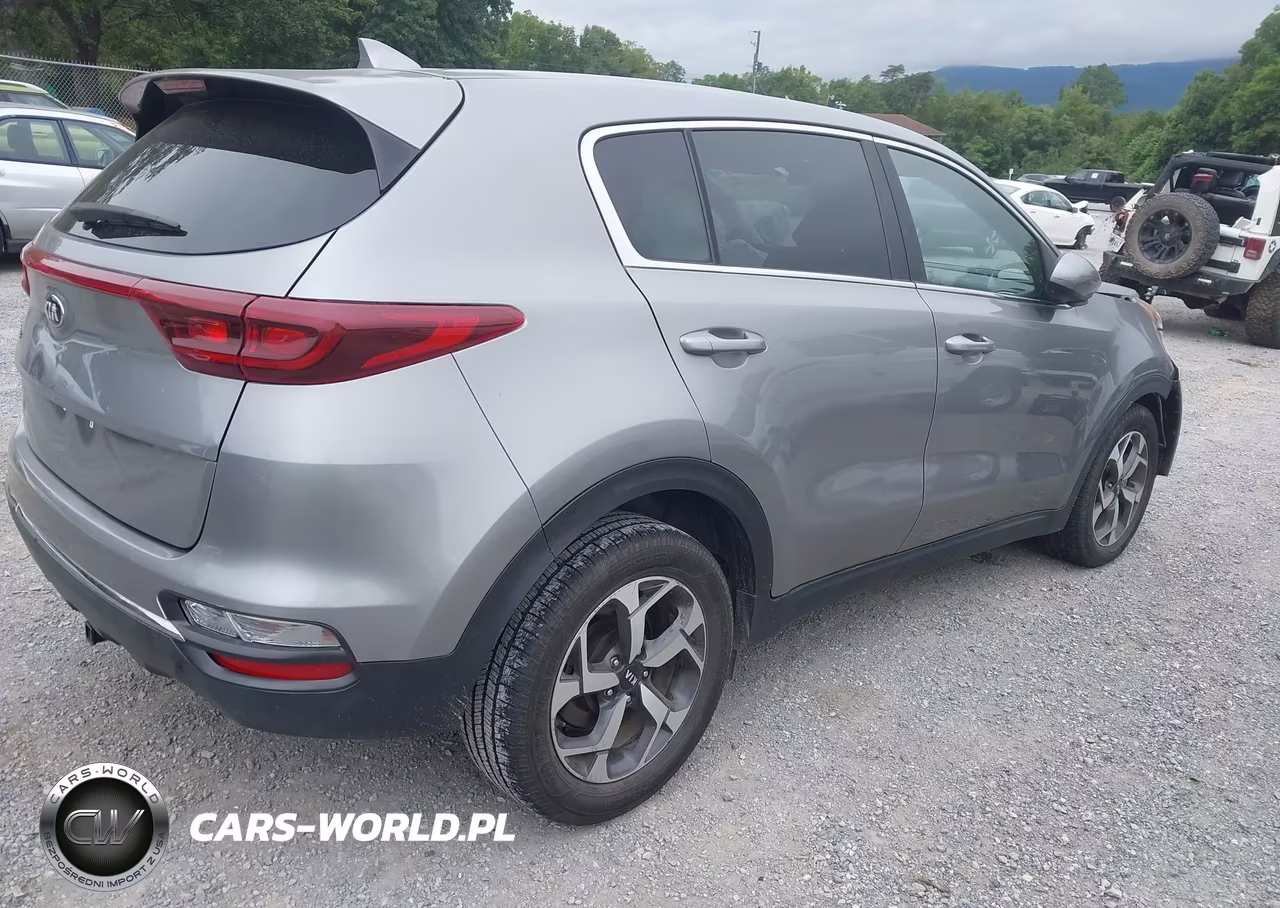 2020 Kia Sportage Lx VIN:KNDPM3AC4L7664228 - 4