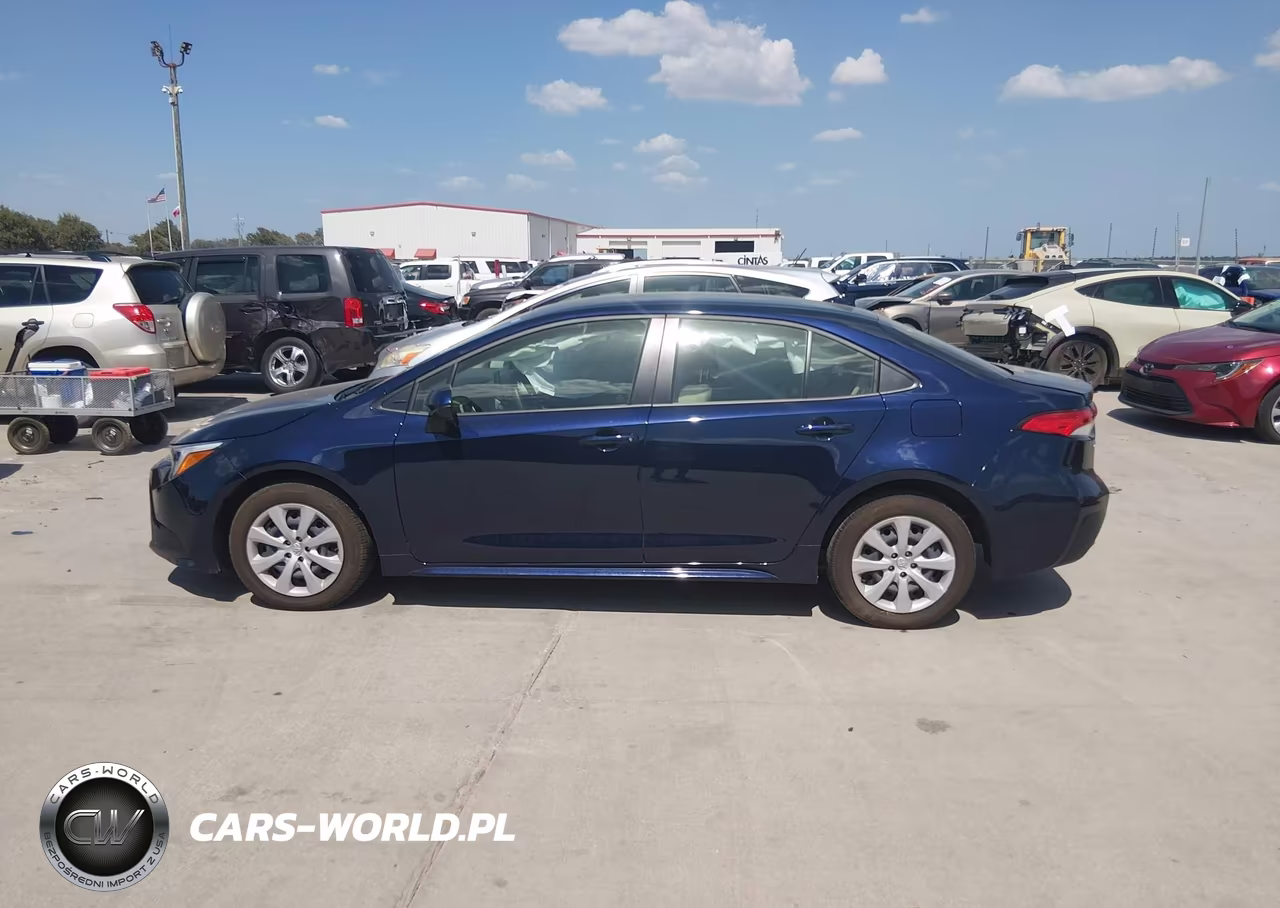 2025 Toyota Corolla Hybrid Le VIN:JTDBCMFE3S3092149 - 13