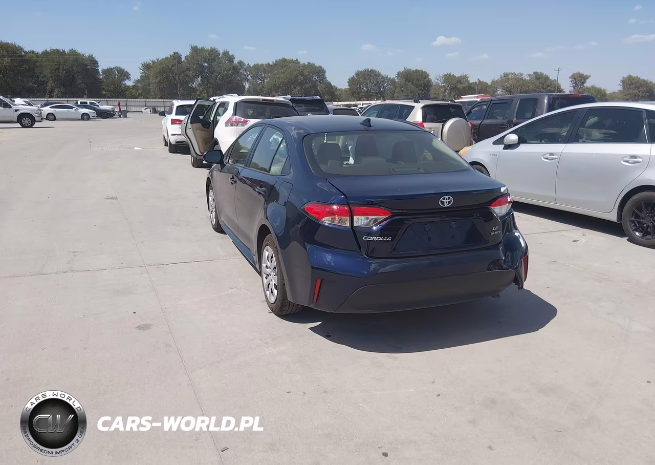 2025 Toyota Corolla Hybrid Le VIN:JTDBCMFE3S3092149 - 3