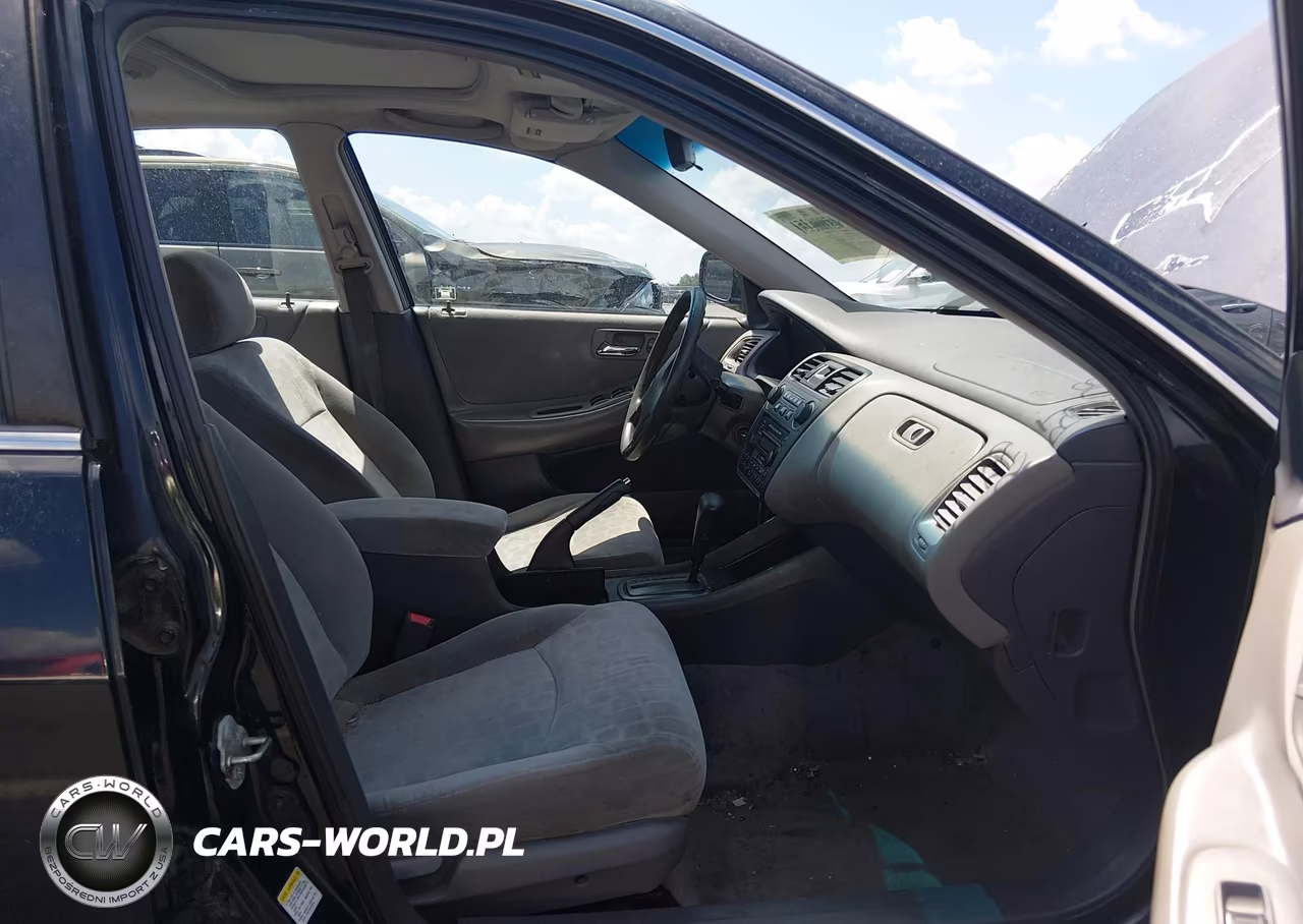 2001 Honda Accord 2.3 Ex VIN:1HGCG66891A004408 - 5