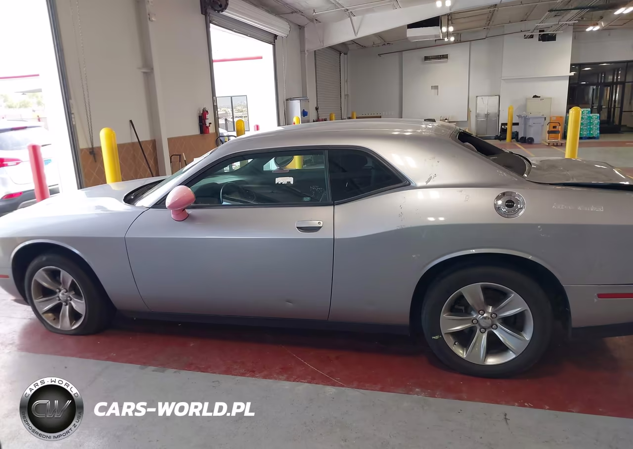 2015 Dodge Challenger Sxt VIN:2C3CDZAG6FH839340 - 14