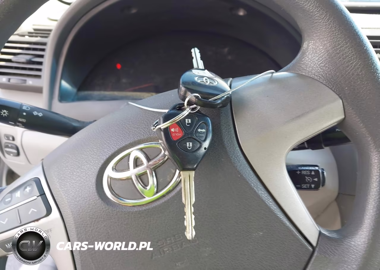 2007 Toyota Camry Le VIN:4T1BE46KX7U714145 - 11