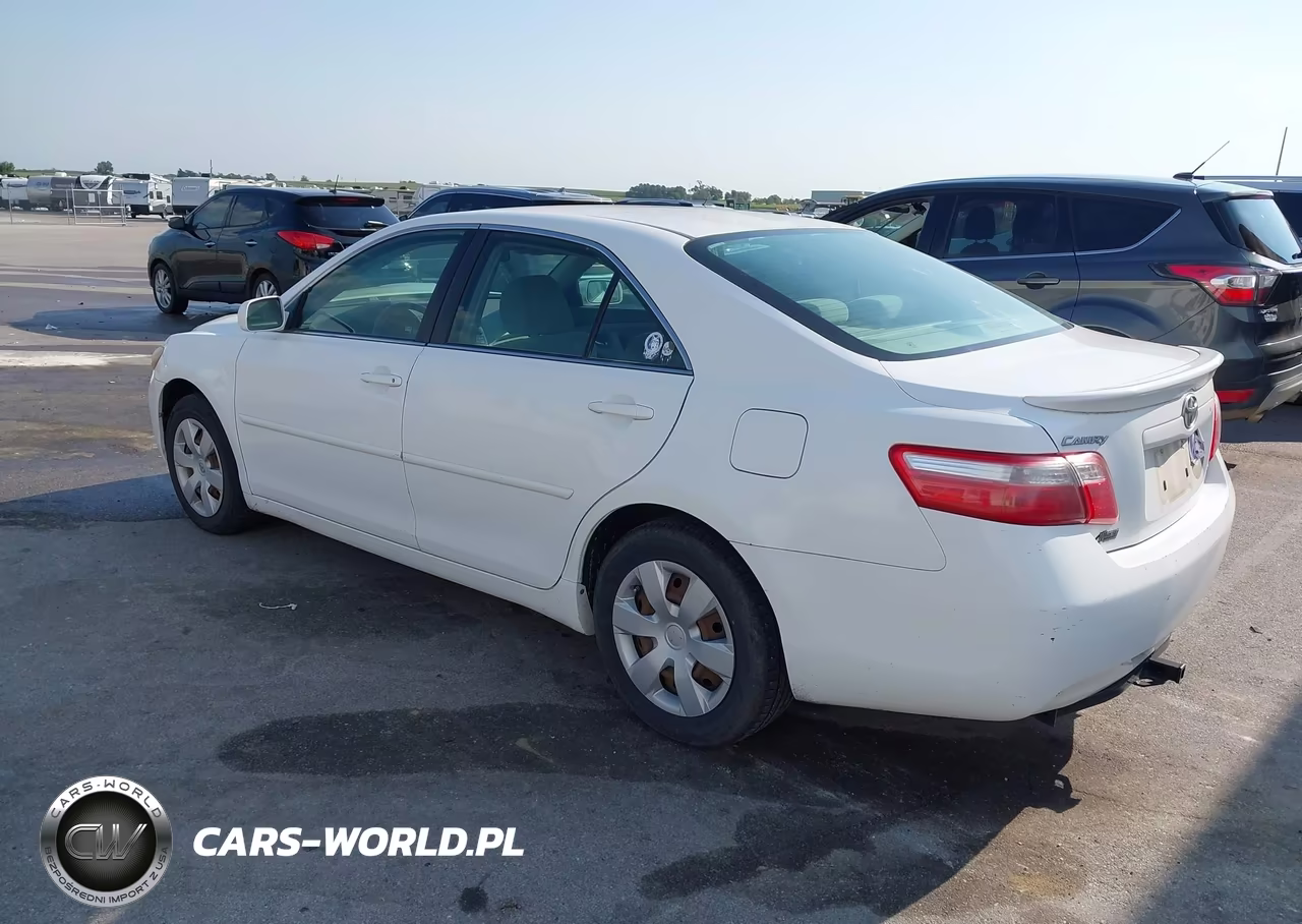 2007 Toyota Camry Le VIN:4T1BE46KX7U714145 - 3