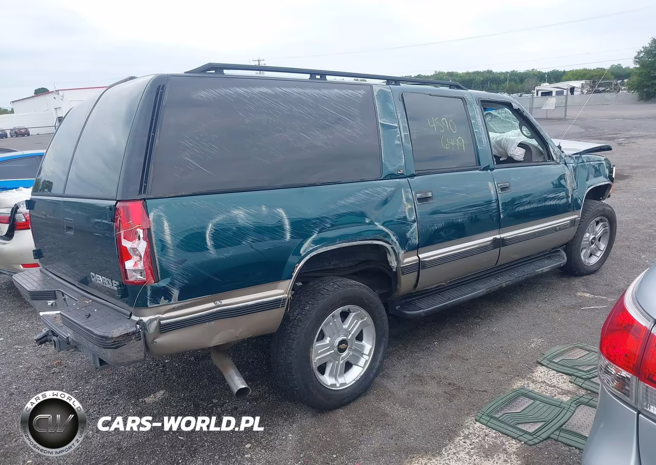 1999 Chevrolet Suburban Lt VIN:3GNFK16R1XG106177 - 4