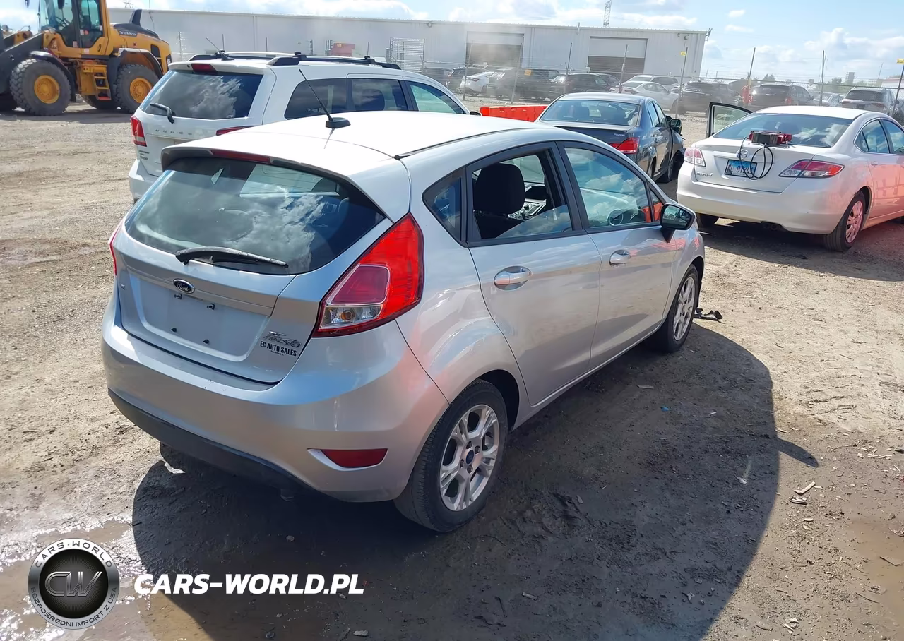 2014 Ford Fiesta Se VIN:3FADP4EJ8EM102680 - 4