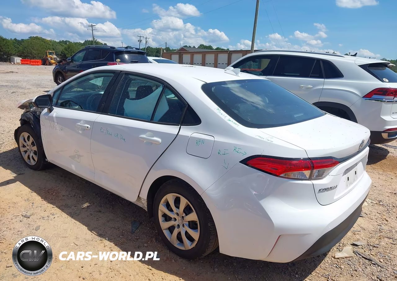 2026 Toyota Corolla Le VIN:5YFB4MDEXTP384616 - 3