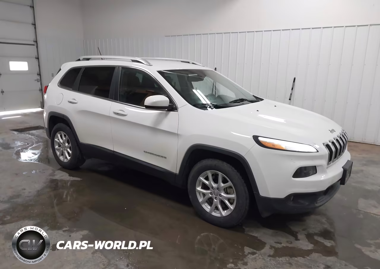 2018 Jeep Cherokee Latitude 4X4 – zdjęcie 1 z 16