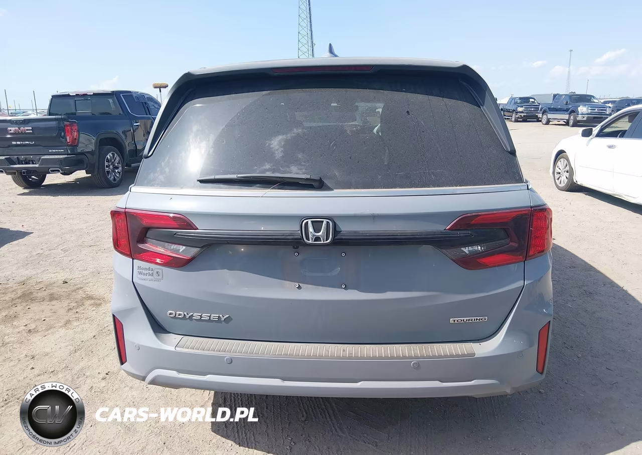 2026 Honda Odyssey Touring VIN:5FNRL6H84TB012864 - 17