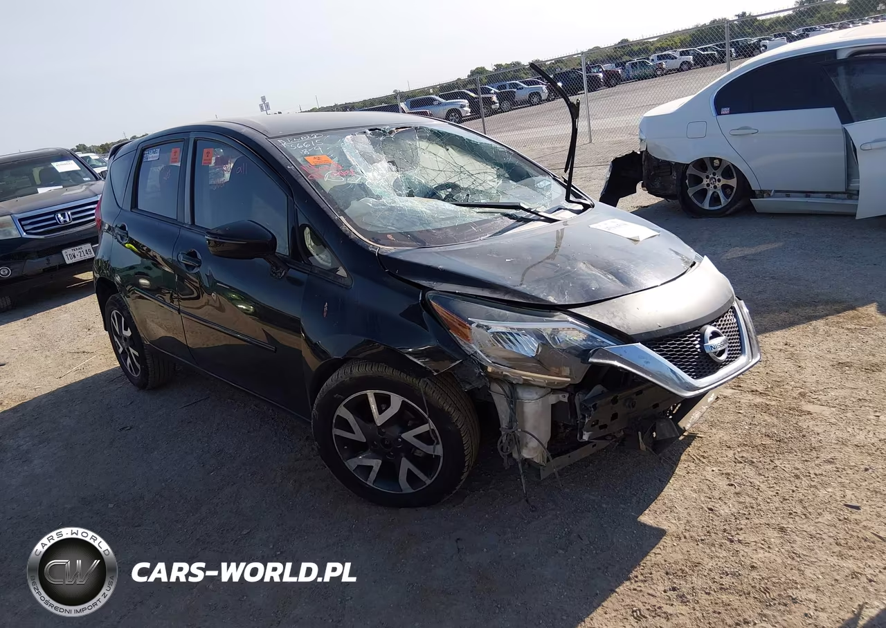 2017 Nissan Versa Note Sr – zdjęcie 1 z 15