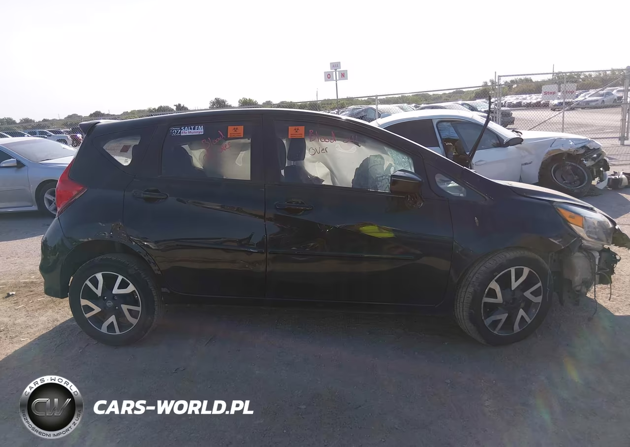 2017 Nissan Versa Note Sr VIN:3N1CE2CP0HL368537 - 12