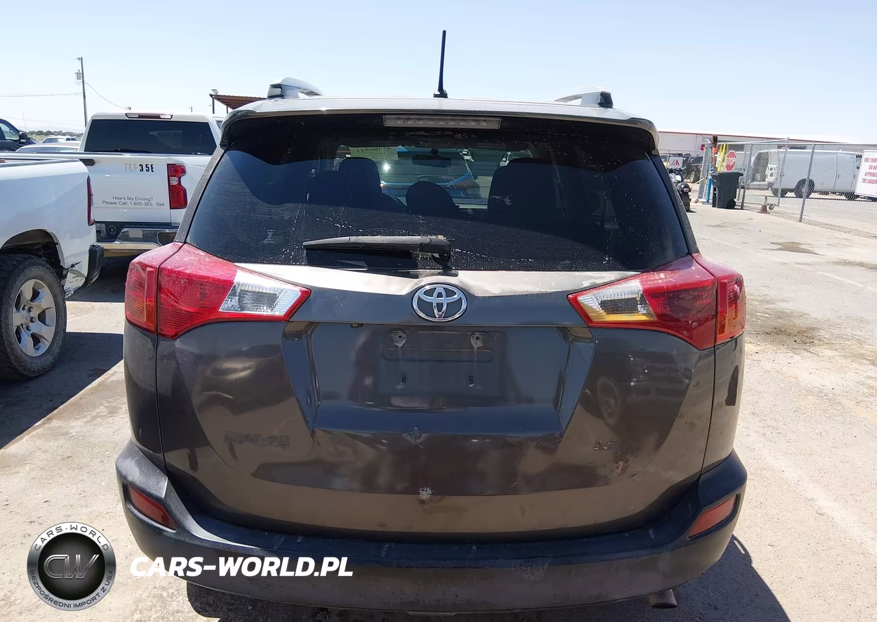 2015 Toyota Rav4 Le VIN:JTMZFREV1FJ026656 - 16
