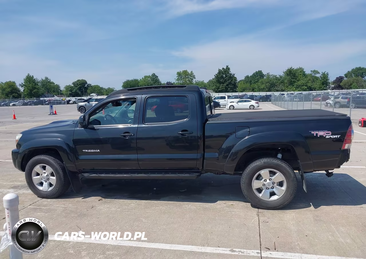 2010 Toyota Tacoma Base V6 VIN:3TMMU4FNXAM017029 - 14