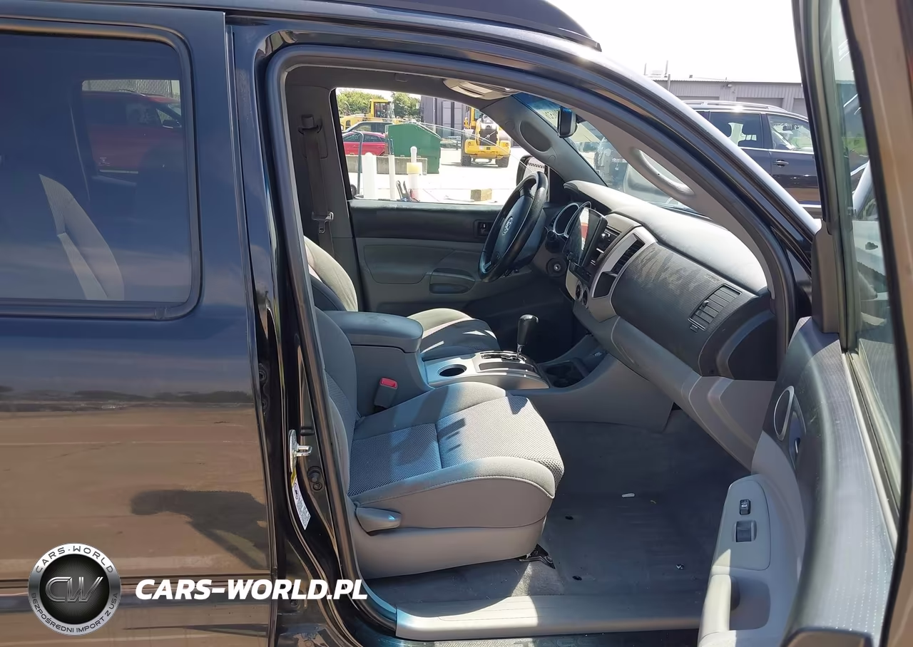 2010 Toyota Tacoma Base V6 VIN:3TMMU4FNXAM017029 - 5