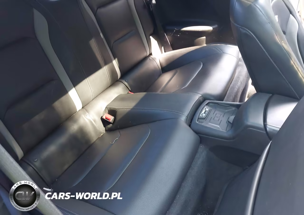 2017 Chevrolet Camaro 2Ss VIN:1G1FG1R71H0119787 - 8