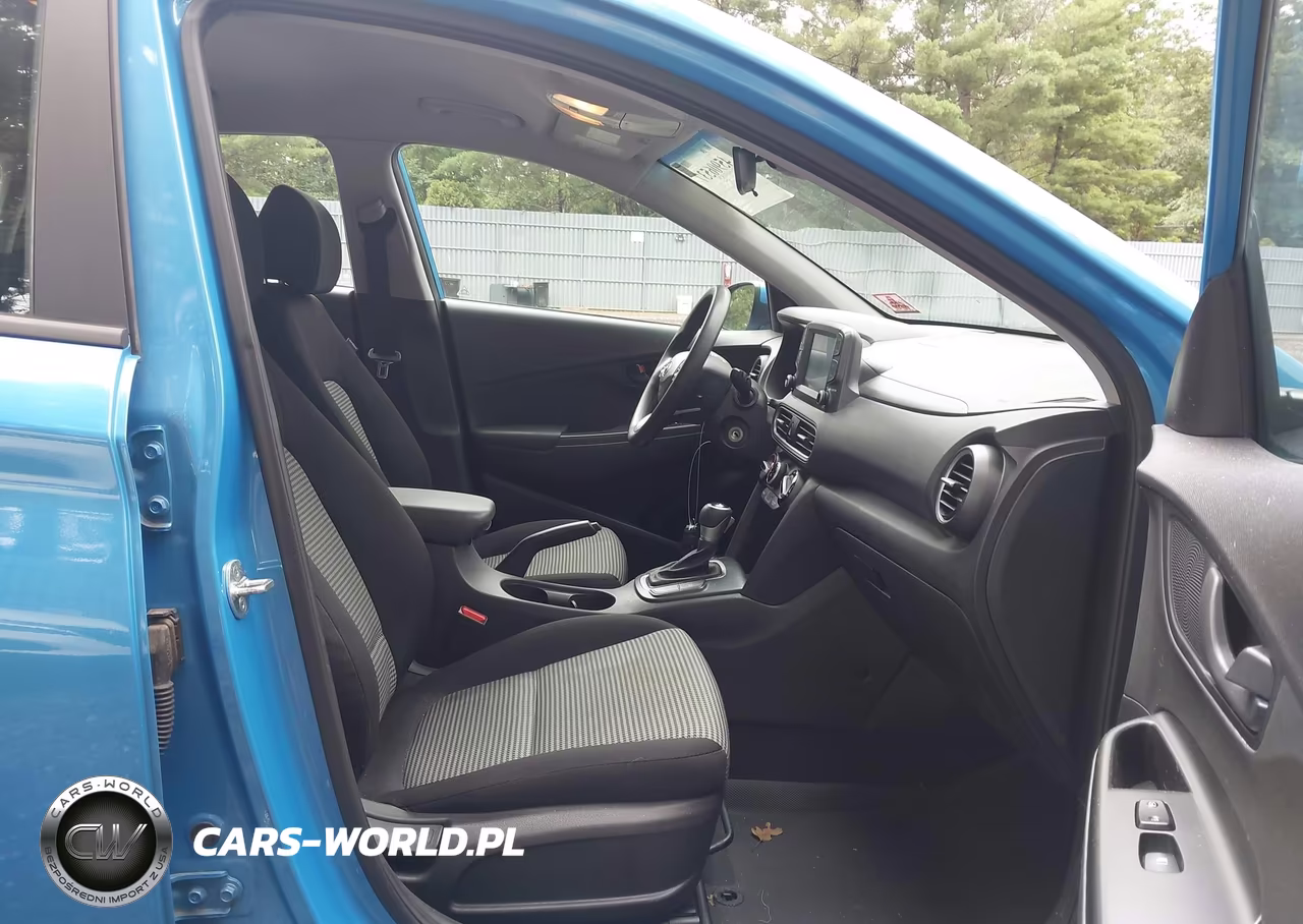 2019 Hyundai Kona Se VIN:KM8K12AA2KU242935 - 5