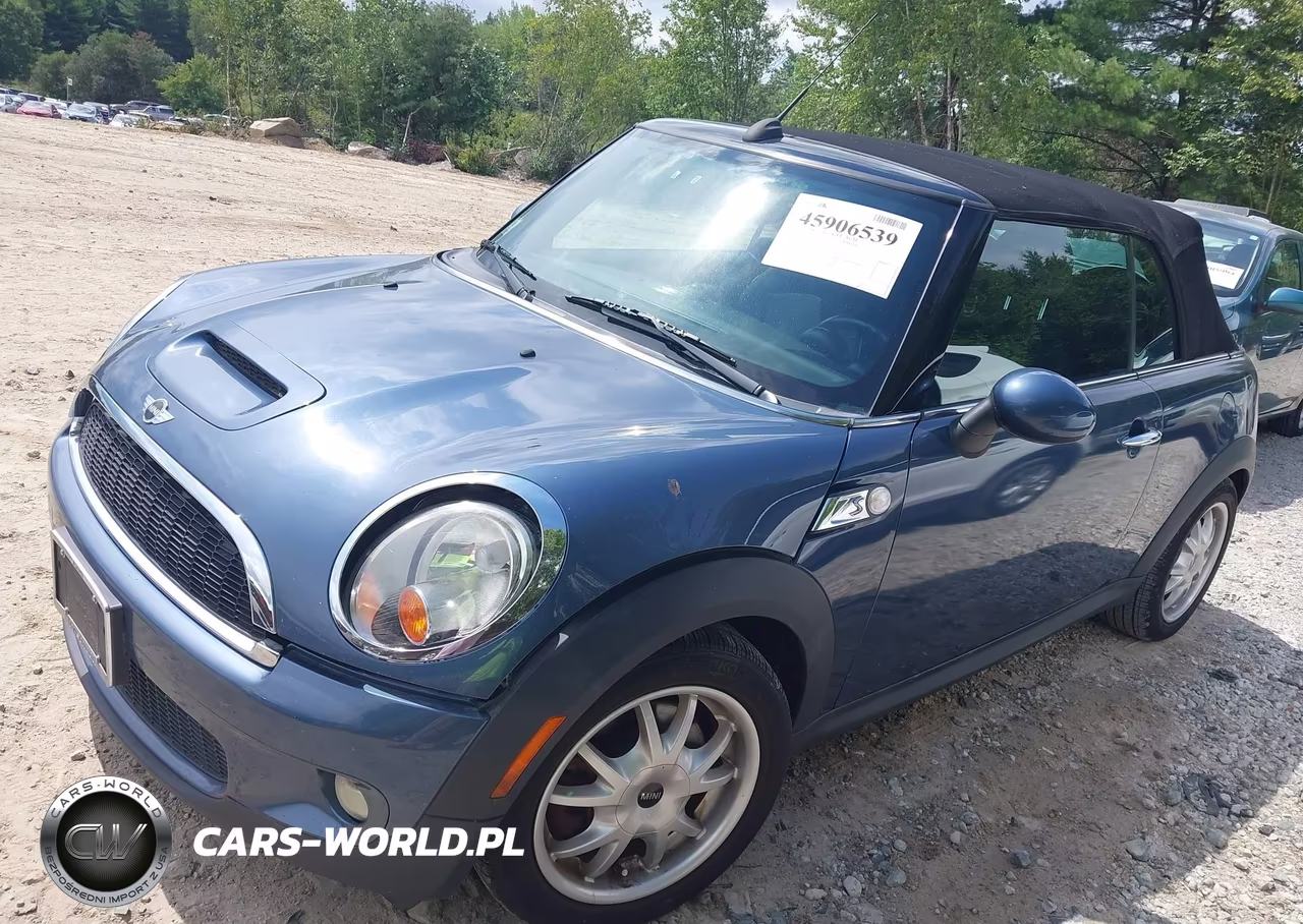 2010 Mini Cooper S VIN:WMWMS3C50ATY50860 - 2