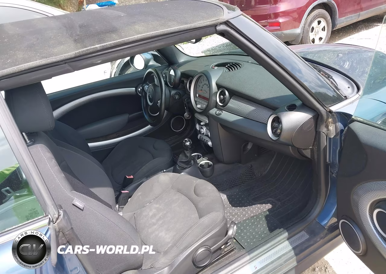 2010 Mini Cooper S VIN:WMWMS3C50ATY50860 - 5