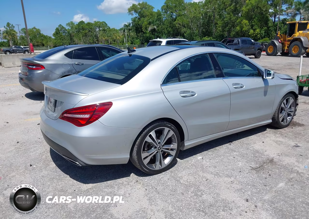 2019 Mercedes-Benz Cla 250 VIN:WDDSJ4EB7KN729535 - 4